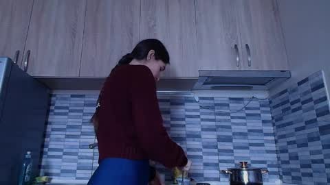 Valensiya online show from March 2026 10:28:02 AM