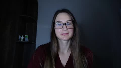 Valensiya online show from April 2026 06:16:02 PM