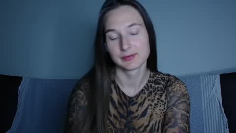 Snapshot of va_len_sea_ya chatting on May 2026 06:13:02 PM Valensiya online show from May 2026 06:13:02 PM