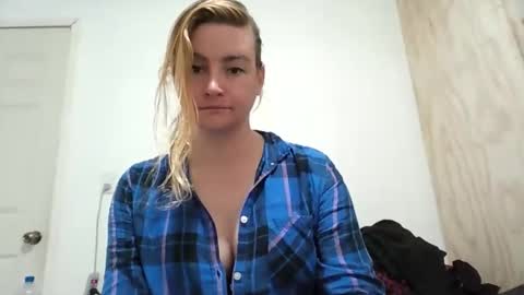 Snapshot of vagimosa chatting on October 2025 09:08:01 AM vagimosa online show from October 2025 09:08:01 AM