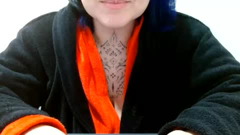 Vah Oliver online show from May 2026 07:22:02 PM
