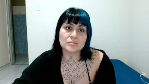 Vah Oliver online show from July 2026 09:19:02 PM