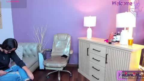 Vaiolet Harris online show from July 2026 11:49:01 AM
