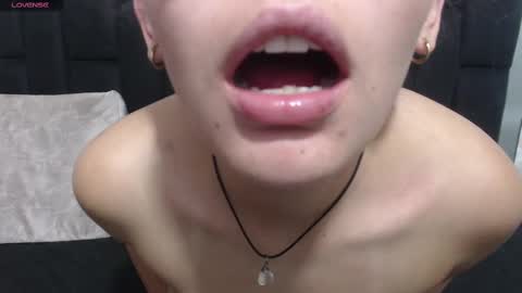 Vainilla online show from February 2025 08:22:02 AM