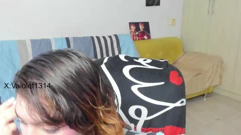 Vaiolet1314 online show from February 2025 03:26:01 AM