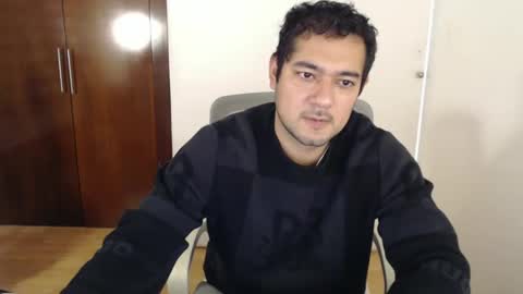 vajkito online show from December 2025 06:33:02 AM