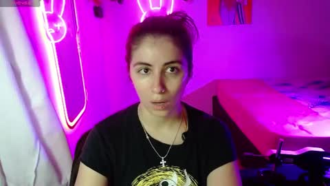 Snapshot of val_angelll chatting on July 2026 03:00:02 AM valentina online show from July 2026 03:00:02 AM