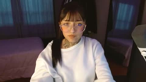 valentina online show from November 2025 10:10:02 PM