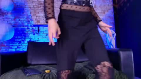 valak_witch online show from May 2026 12:56:02 PM