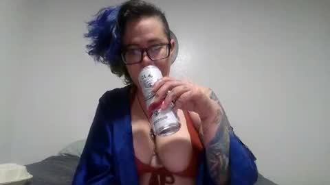 valarieak online show from September 2025 01:30:01 AM