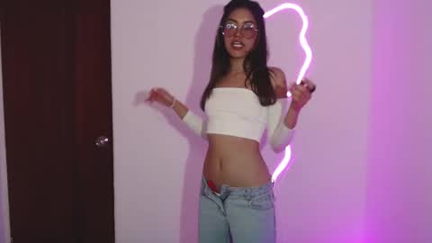 Snapshot of valcooky chatting on May 2026 04:08:01 AM Hi I am Valcooky online show from May 2026 04:08:01 AM