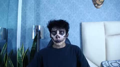 Valenor online show from October 2025 03:16:02 AM