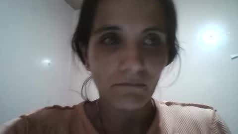 Snapshot of valentina376456 chatting on February 2025 12:35:02 AM Julieta-2012 online show from February 2025 12:35:02 AM