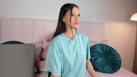 Valentina Torres online show from November 2025 03:29:01 AM