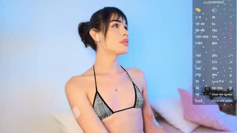 VALENTINA GAVIRIA online show from April 2026 12:32:02 PM