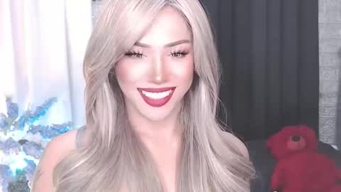 Amanda online show from April 2026 03:02:02 PM