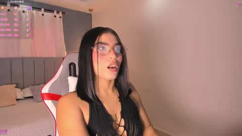 Valentina online show from June 2026 01:15:01 PM