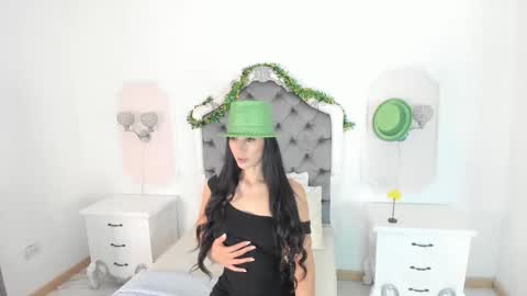 Valentina  online show from March 2026 12:19:01 PM