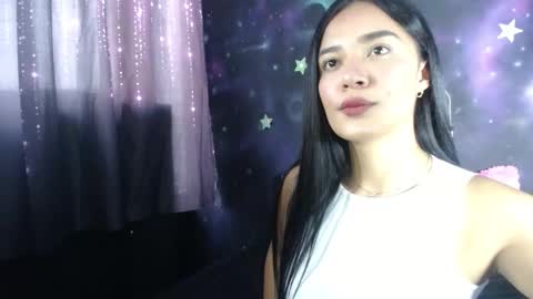 valentinarojass_ online show from February 2026 02:01:02 PM