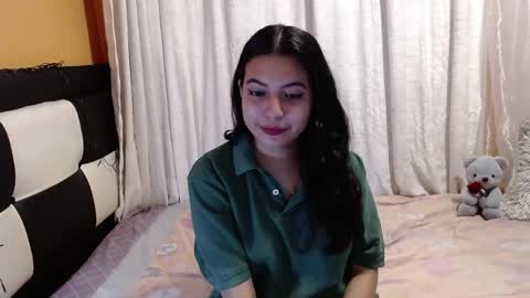 valentinasmith18 online show from April 2026 01:09:02 AM