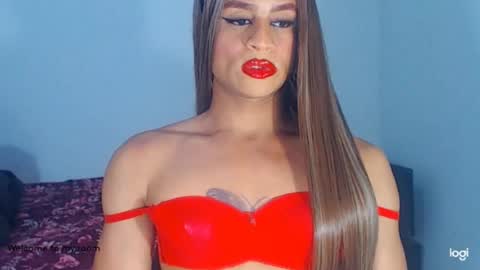 Snapshot of valentinaxxxdoll chatting on August 2026 12:56:02 AM VALENTINA online show from August 2026 12:56:02 AM