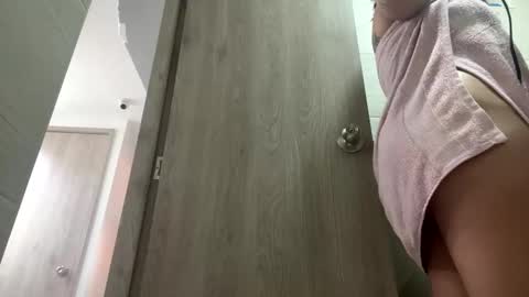   online show from December 2024 01:32:01 PM