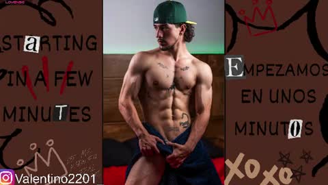 Snapshot of valentino_2201 chatting on June 2026 11:58:01 PM Valentino - 15 OFF valentino2201 online show from June 2026 11:58:01 PM