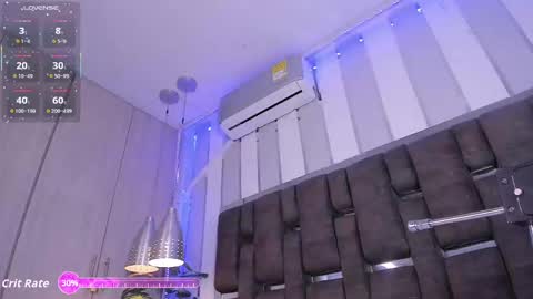 Valentino online show from October 2025 02:36:01 PM