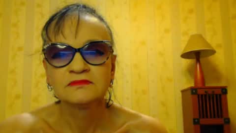 valentijm online show from February 2025 09:44:01 AM