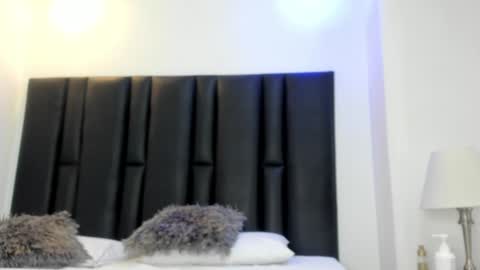 valeri_tafur online show from January 2025 10:53:02 AM