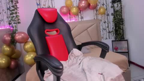 valeria online show from April 2026 07:59:01 PM