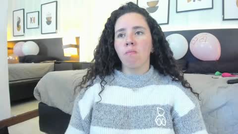 Valeria online show from January 2025 03:36:02 PM