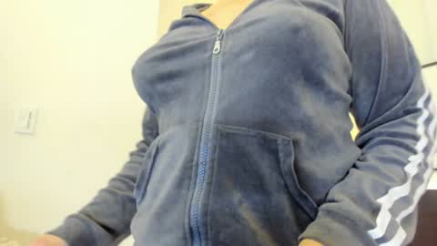 Valeria online show from January 2025 11:17:01 AM