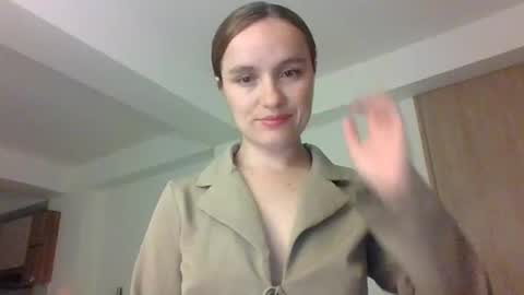 valeriafrannco online show from November 2025 04:57:01 AM