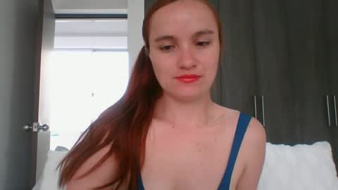 Snapshot of valeriafrannco chatting on June 2026 08:44:02 PM valeriafrannco online show from June 2026 08:44:02 PM