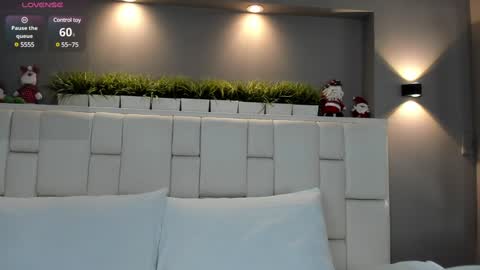 Snapshot of valeriagarciax chatting on December 2024 12:08:02 PM ValeriaGarciax online show from December 2024 12:08:02 PM