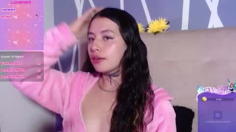Snapshot of valeriagp chatting on March 2025 10:43:02 PM Valeria rodriguez online show from March 2025 10:43:02 PM