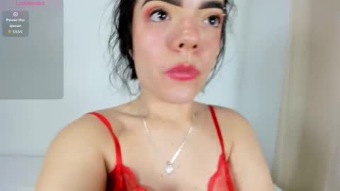 Snapshot of valerialoren chatting on February 2026 02:10:01 AM valerialoren online show from February 2026 02:10:01 AM