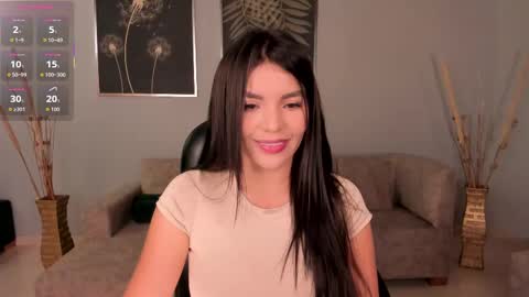 Snapshot of valeriaroldanx chatting on September 2025 03:28:01 AM Valeria online show from September 2025 03:28:01 AM
