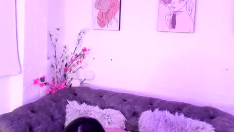 Valeria  online show from December 2024 06:42:02 PM