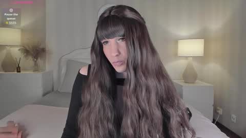 Valeria online show from November 2025 12:26:01 PM