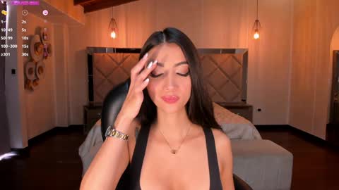 Snapshot of valeriavelvet chatting on January 2025 02:57:01 PM Vale online show from January 2025 02:57:01 PM
