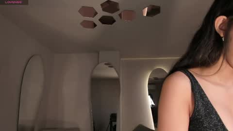 Vale  online show from April 2026 11:57:02 AM