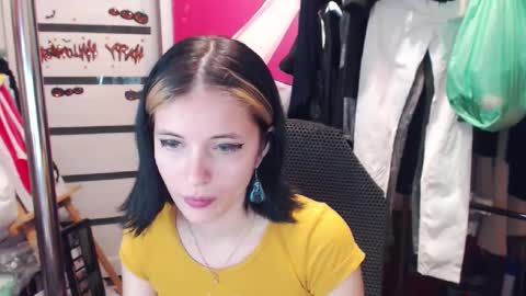 Snapshot of valeriaxkiss chatting on December 2024 08:58:02 PM ValeriaXKiss online show from December 2024 08:58:02 PM