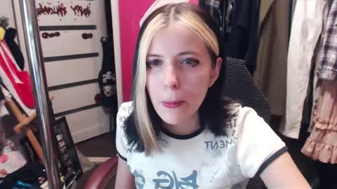 Snapshot of valeriaxkiss chatting on February 2025 06:08:02 PM ValeriaXKiss online show from February 2025 06:08:02 PM