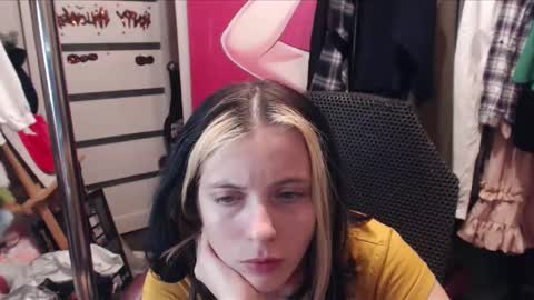 Snapshot of valeriaxkiss chatting on March 2025 06:48:01 PM ValeriaXKiss online show from March 2025 06:48:01 PM