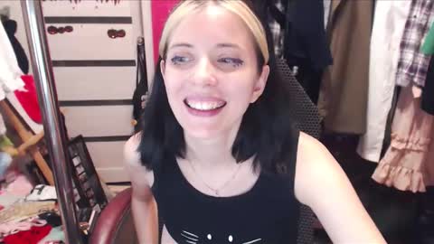 Snapshot of valeriaxkiss chatting on March 2025 09:29:02 PM ValeriaXKiss online show from March 2025 09:29:02 PM
