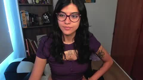 Snapshot of valerie__sky chatting on July 2026 02:54:02 PM Val online show from July 2026 02:54:02 PM