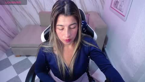 valerie_b online show from March 2025 06:12:02 AM