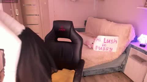 Lera online show from February 2026 03:01:01 PM